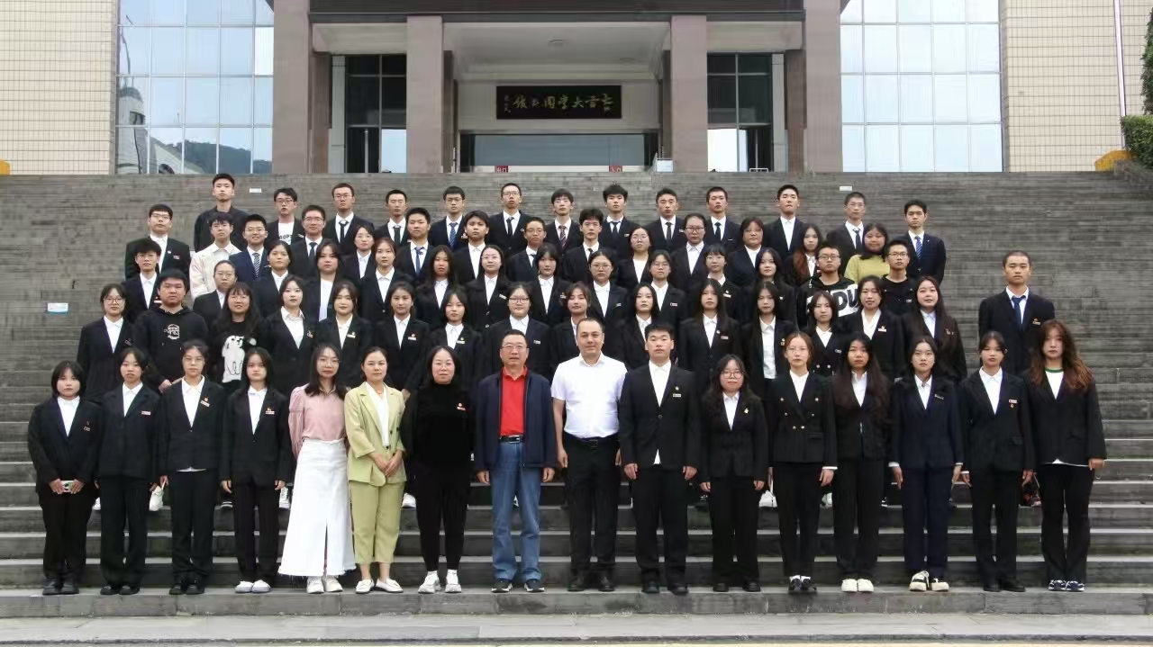 微信图片_20251023174804_966_2.jpg